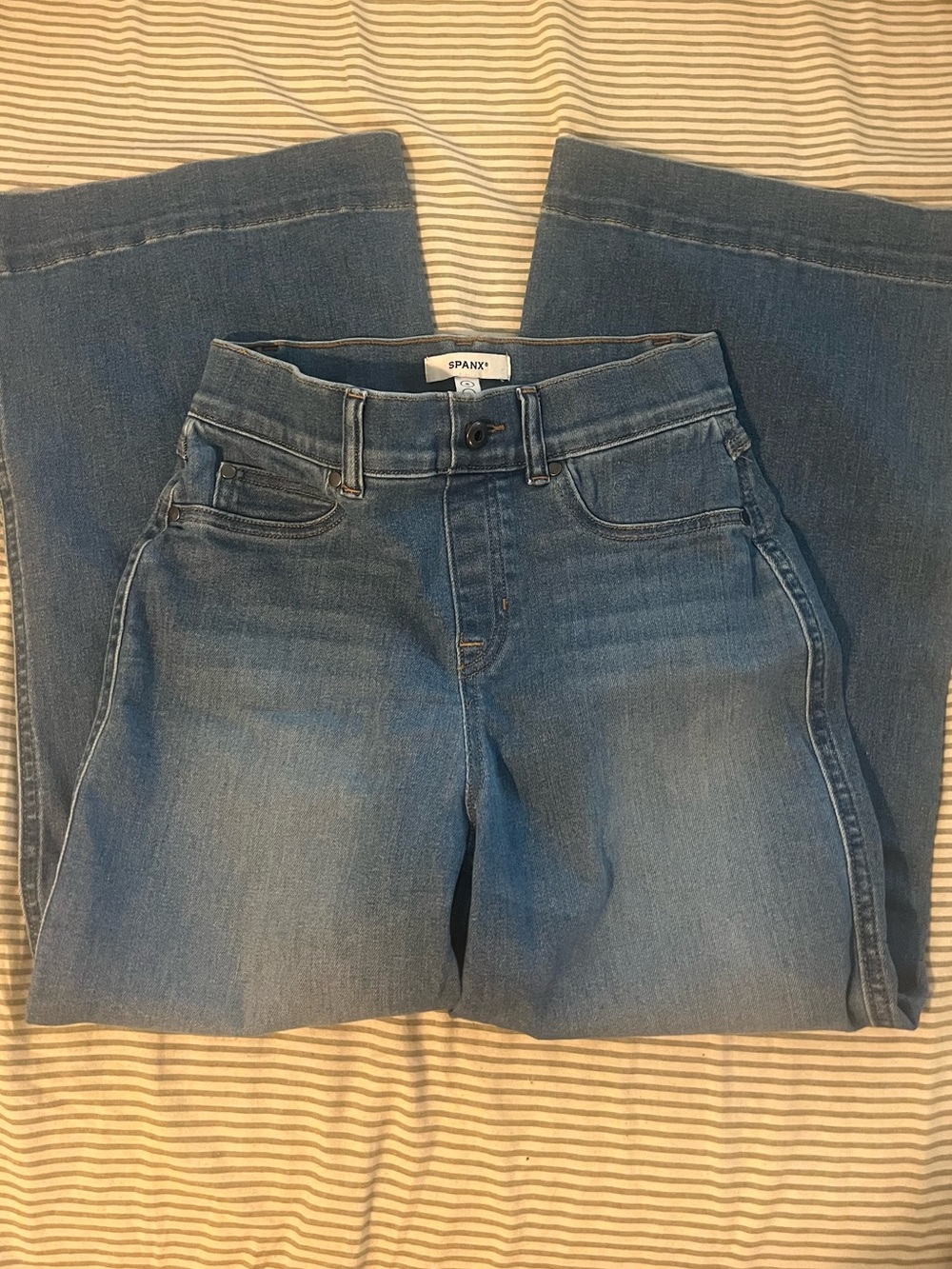 SPANX Women's Light Blue Wide-Leg Jeans